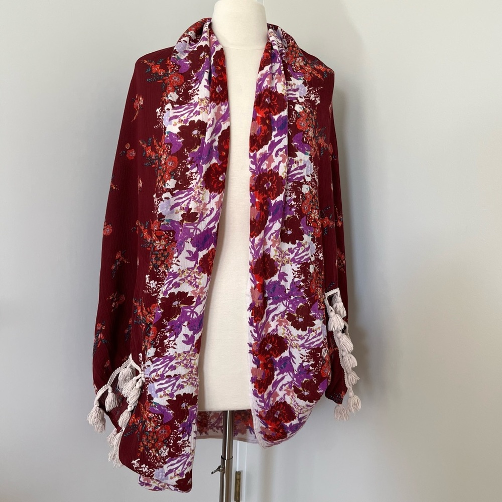 Free People Bali Wrapped In Blooms Relaxed Kimono Floral Maroon One Size